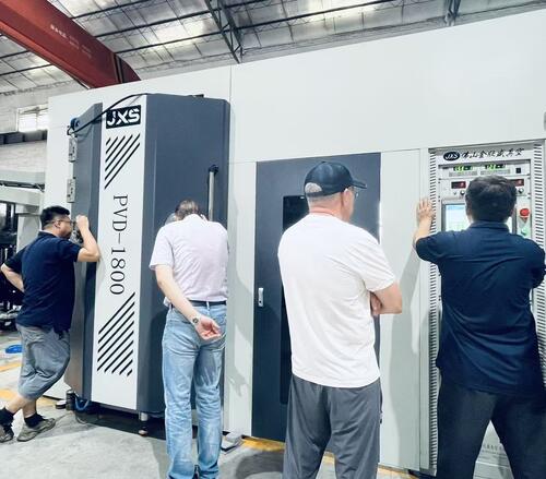 Khách hàng Nga trở lại để đánh giá thêm lớp phủ PVD