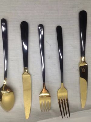 Máy phủ chân không PVD đen cho kim loại, gốm thủy tinh và phần cứng