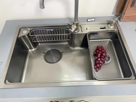 Stainless Steel Artware Artwork PVD Máy phủ kim loại chân không cho đồ trang sức / đồ nội thất