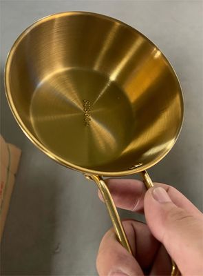 Máy phủ chân không PVD thép không gỉ với kim loại hóa vàng năng suất cao kiểm soát tự động đầy đủ