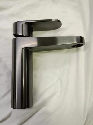 Máy sơn chân không PVD tự động đầy đủ cho lớp phủ trang trí với thiết bị sơn đa cung tiết kiệm năng lượng