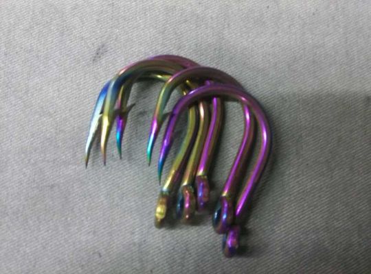 Máy sơn PVD multi arc ion hoàn toàn tự động với buồng chân không tùy chỉnh cho đồ trang sức và phần cứng