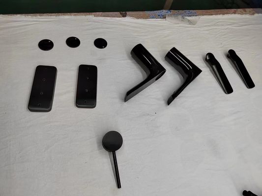 Máy sơn phủ chân không Pvd tùy chỉnh Máy sơn phủ dây chuyền sơn tự động hóa công nghiệp kim loại