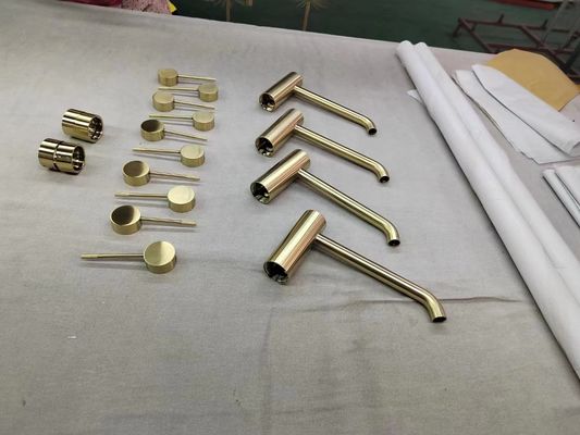 Máy mạ chân không PVD cho tay nắm cửa mạ crôm, đồ trang sức mạ vàng, phần cứng mạ bạc, đồ nội thất, đồ ăn, logo xe hơi, bánh xe