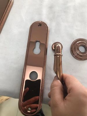 Máy phủ chân không PVD đen cho đồ nội thất cửa đơn thẳng đứng bằng thép không gỉ