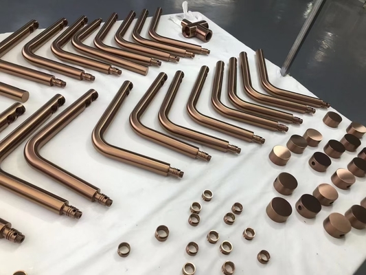 Máy phủ Titanium Nitride PVD phần cứng kim loại