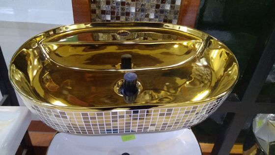 Máy phủ PVD an toàn cho thực phẩm với điều khiển tự động đầy đủ và buồng chân không tùy chỉnh cho bồn rửa nhà bếp